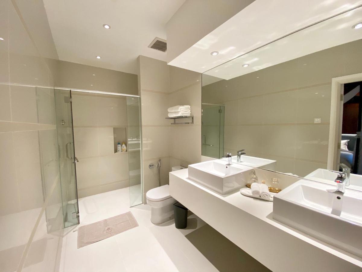 Molly Luxury Private Pool Bungalow茉莉的家豪华私人泳池别墅 Pantai Cenang  Extérieur photo