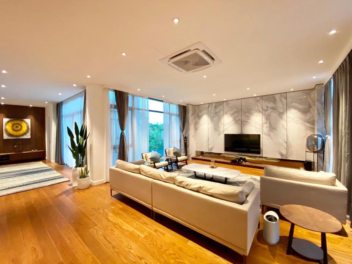 Molly Luxury Private Pool Bungalow茉莉的家豪华私人泳池别墅 Pantai Cenang  Extérieur photo