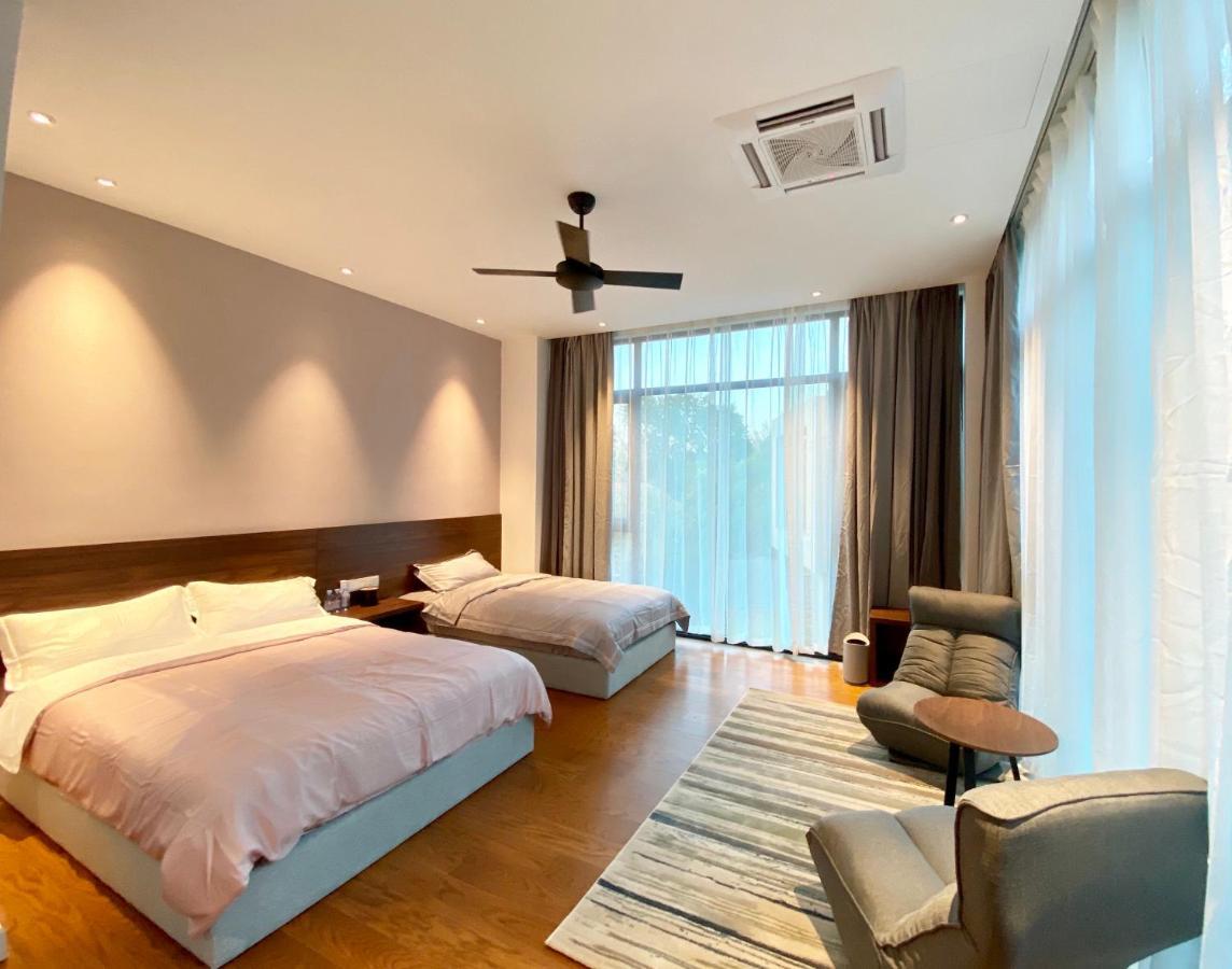 Molly Luxury Private Pool Bungalow茉莉的家豪华私人泳池别墅 Pantai Cenang  Extérieur photo